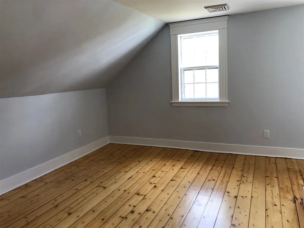 116 Main Street New Castle NH 03854