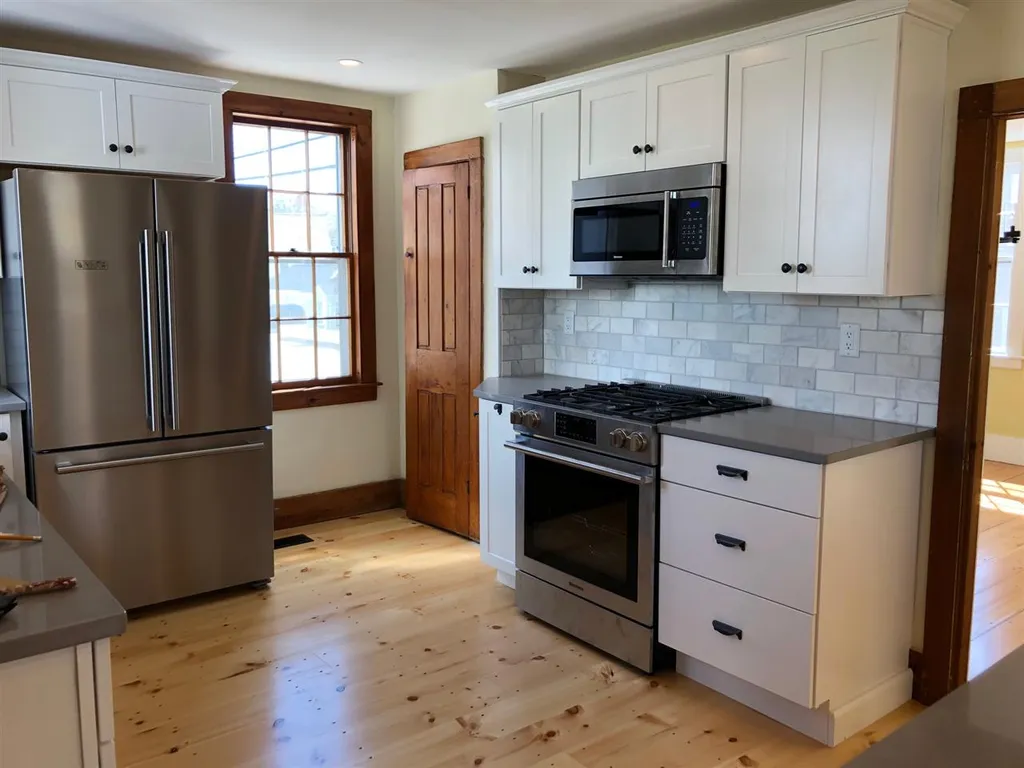 116 Main Street New Castle NH 03854