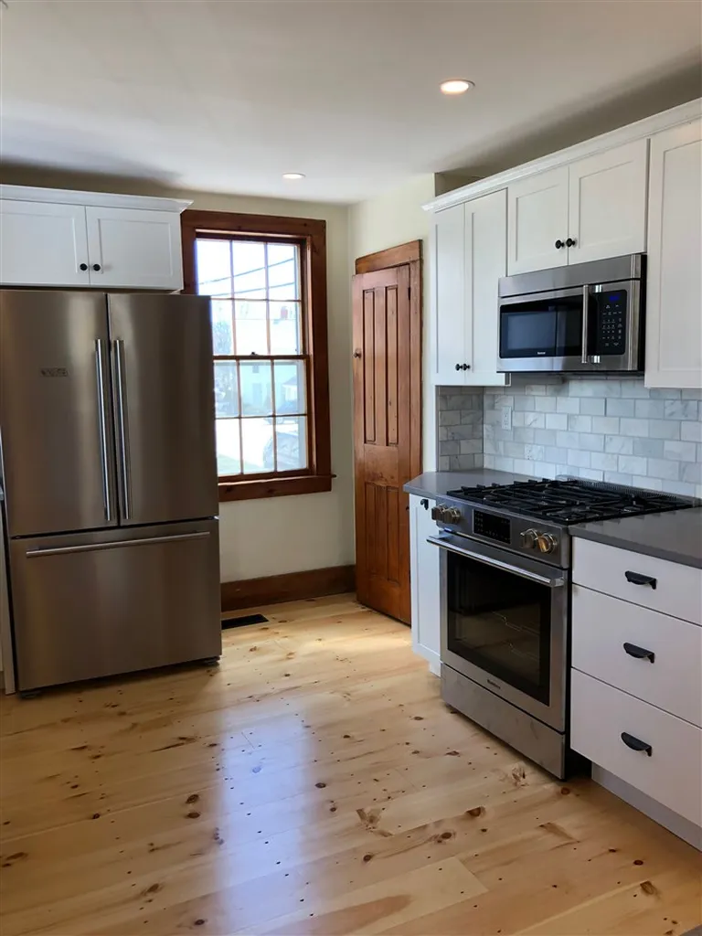 116 Main Street New Castle NH 03854
