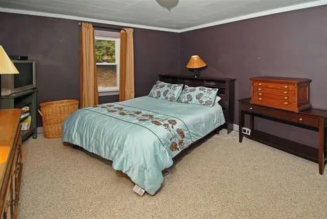 24 Dewey Avenue Windsor VT 05089