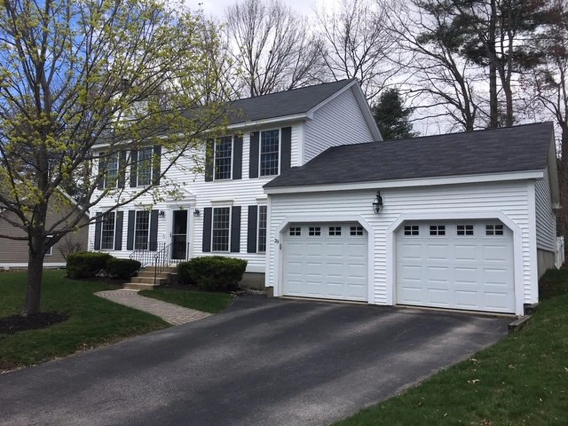 29 Independence Lane Manchester NH 03104
