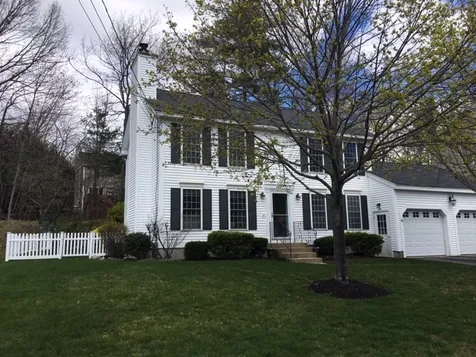 29 Independence Lane Manchester NH 03104