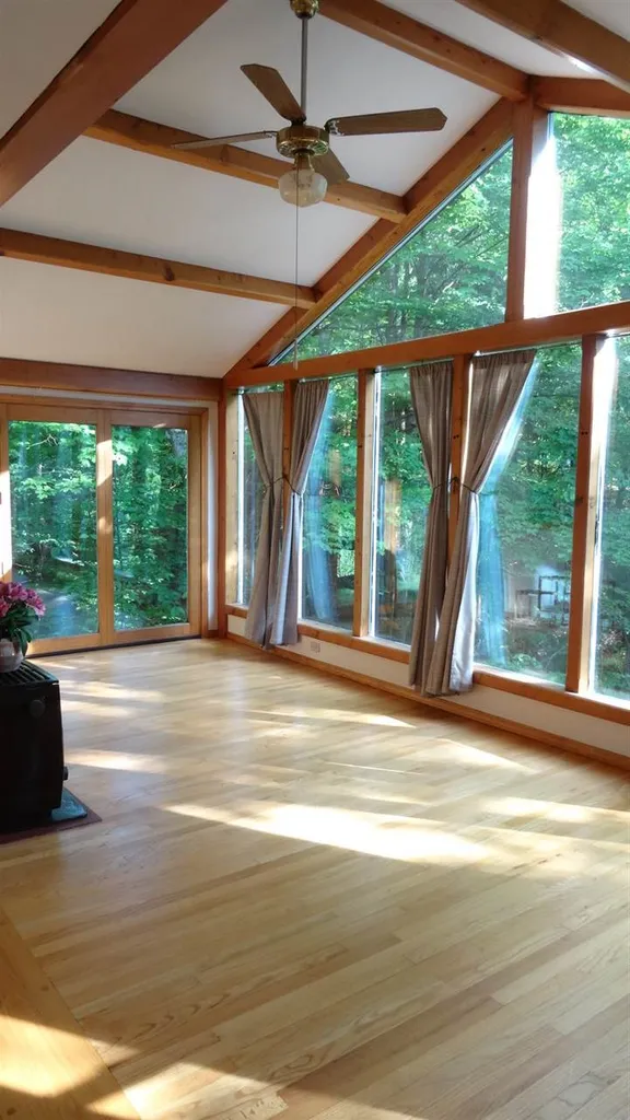 15 N River Road Walpole NH 03608