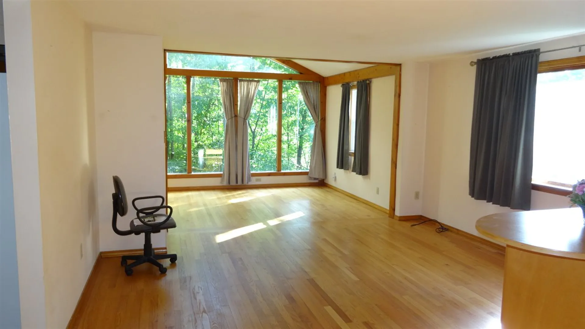 15 N River Road Walpole NH 03608