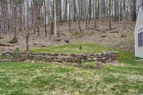 114 Reservoir Drive Weare NH 03281