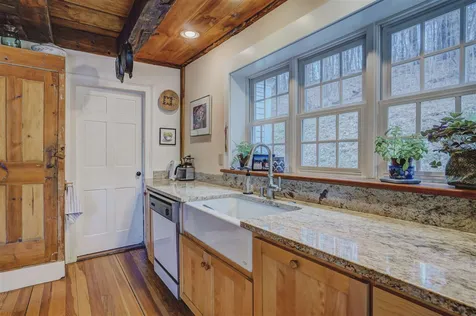 114 Reservoir Drive Weare NH 03281