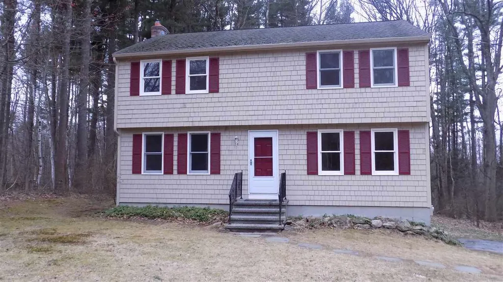 6 Twin Brook Drive Derry NH 03038