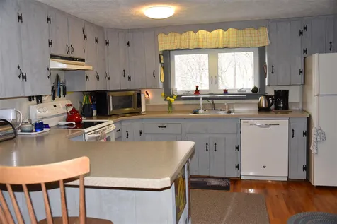 59 Pine Tree Lane Richmond VT 05477
