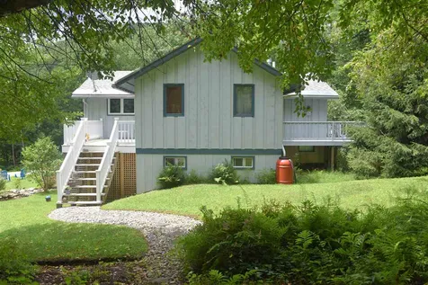 59 Pine Tree Lane Richmond VT 05477