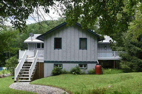 59 Pine Tree Lane Richmond VT 05477