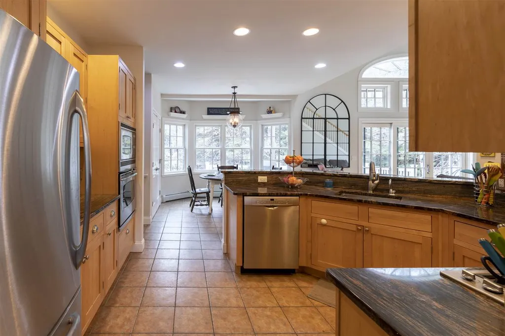 4 Purling Brooks Drive Hanover NH 03755