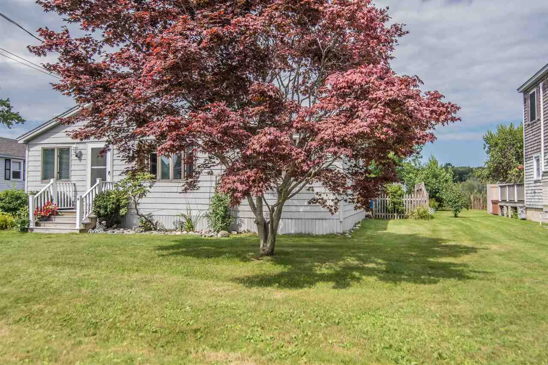 6 Gentian Road Hampton NH 03842