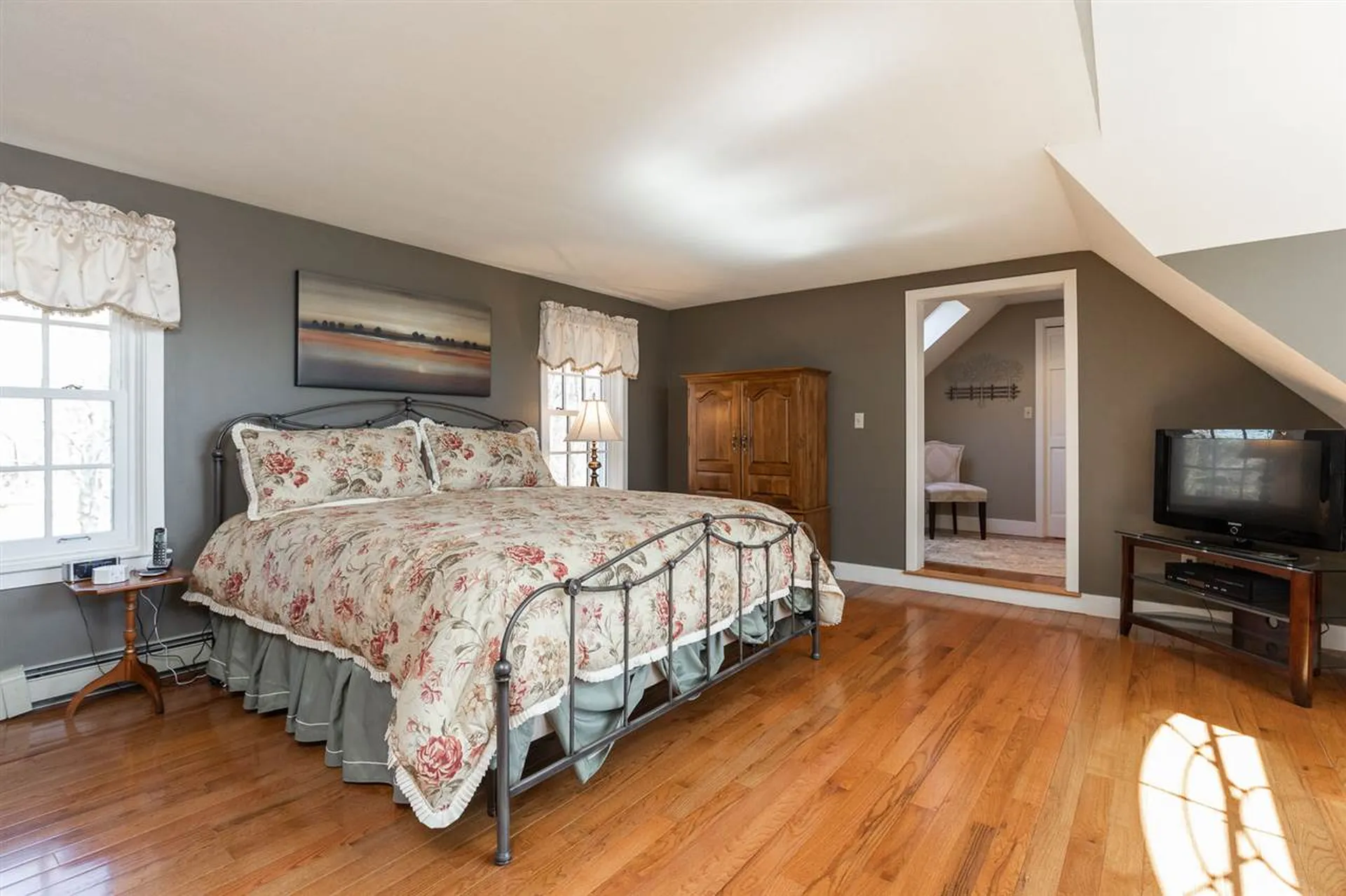 10 Reyners Brook Drive Dover NH 03820