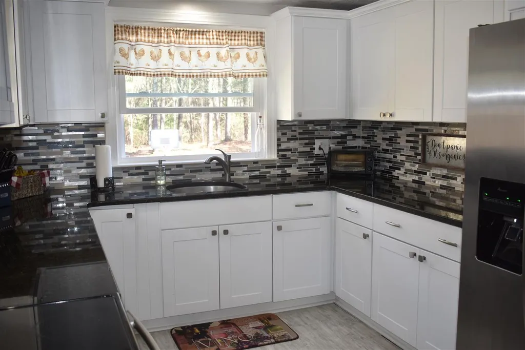 24 Haverhill Road Salem NH 03079