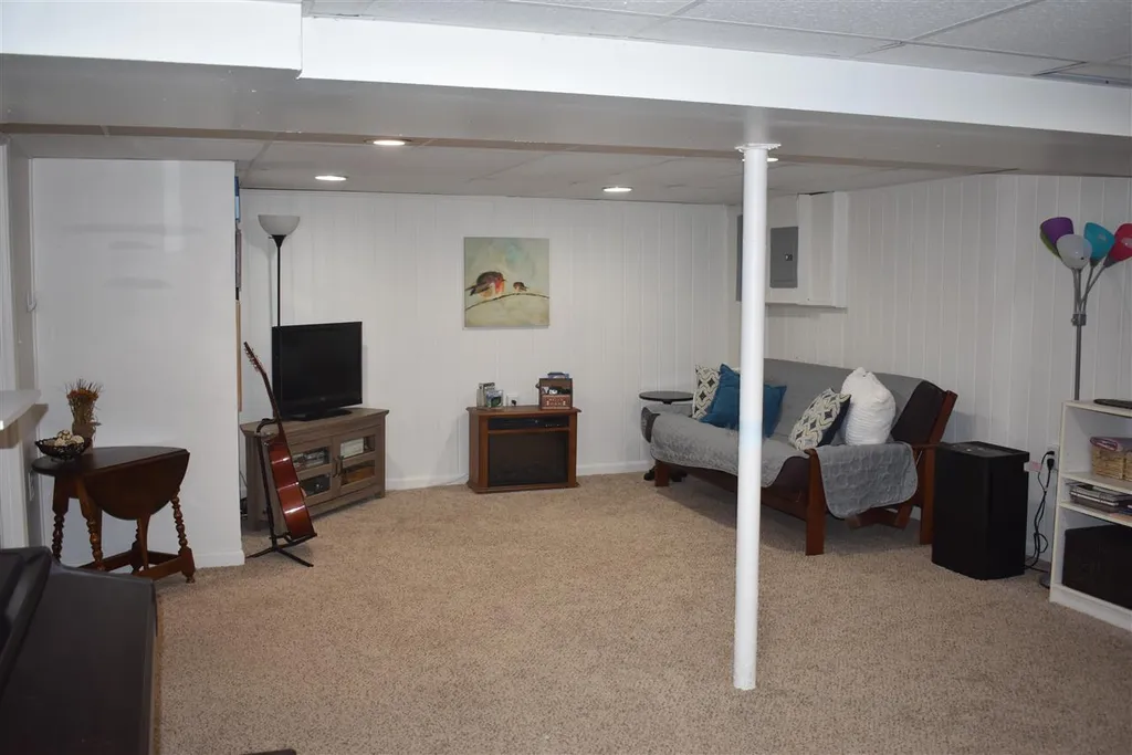 24 Haverhill Road Salem NH 03079