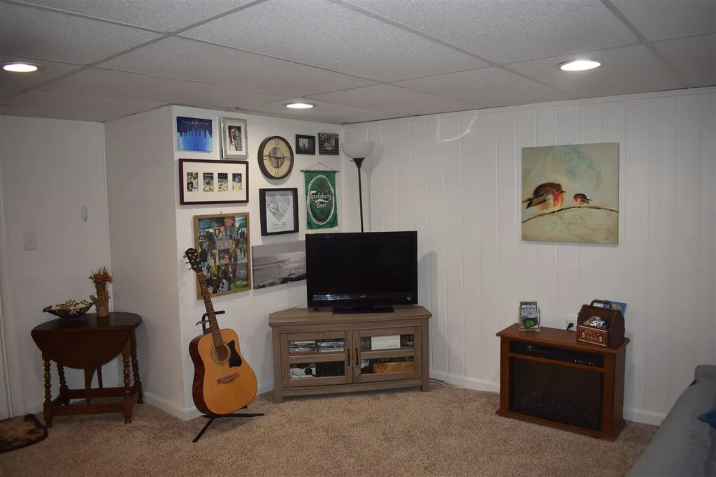 24 Haverhill Road Salem NH 03079