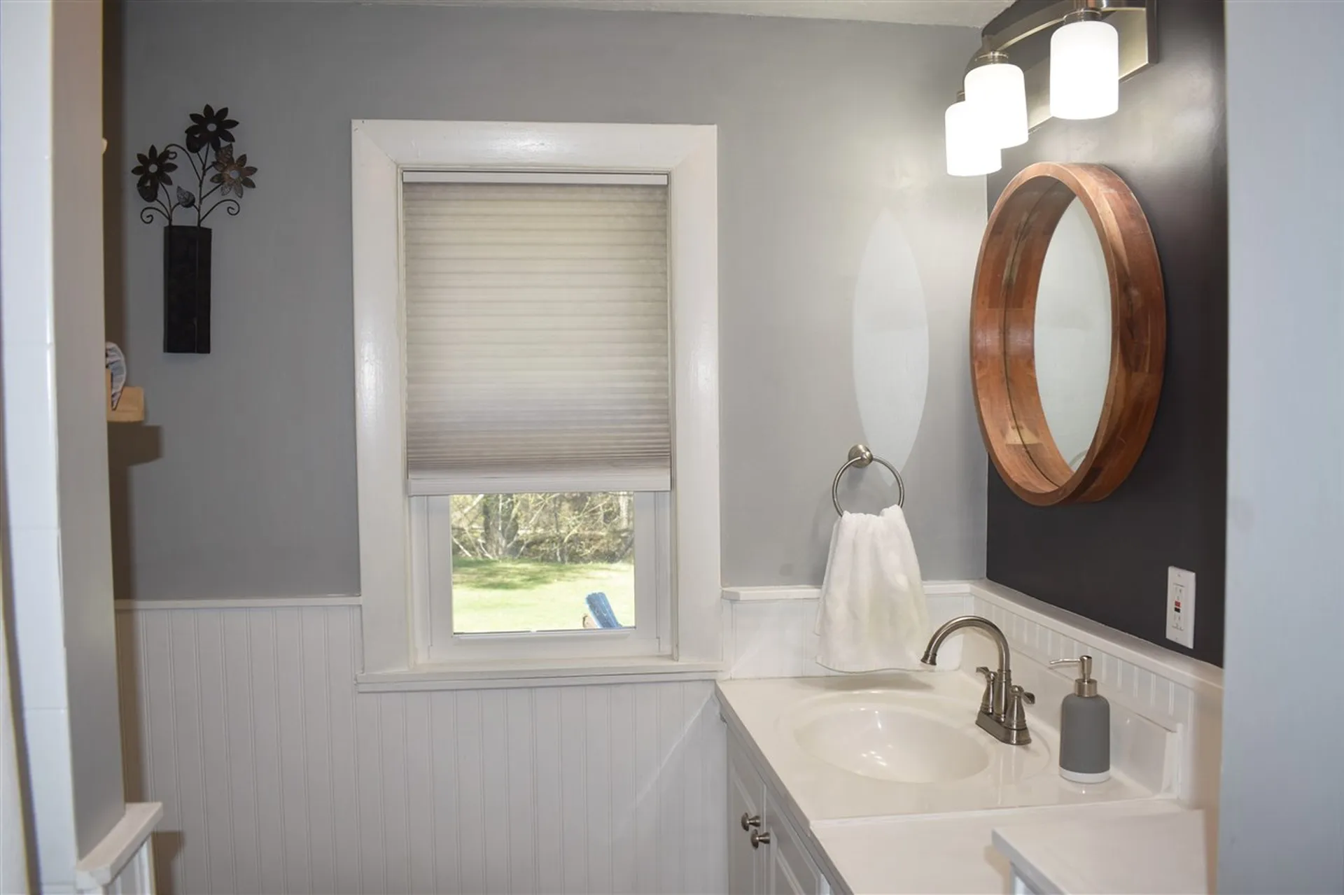 24 Haverhill Road Salem NH 03079