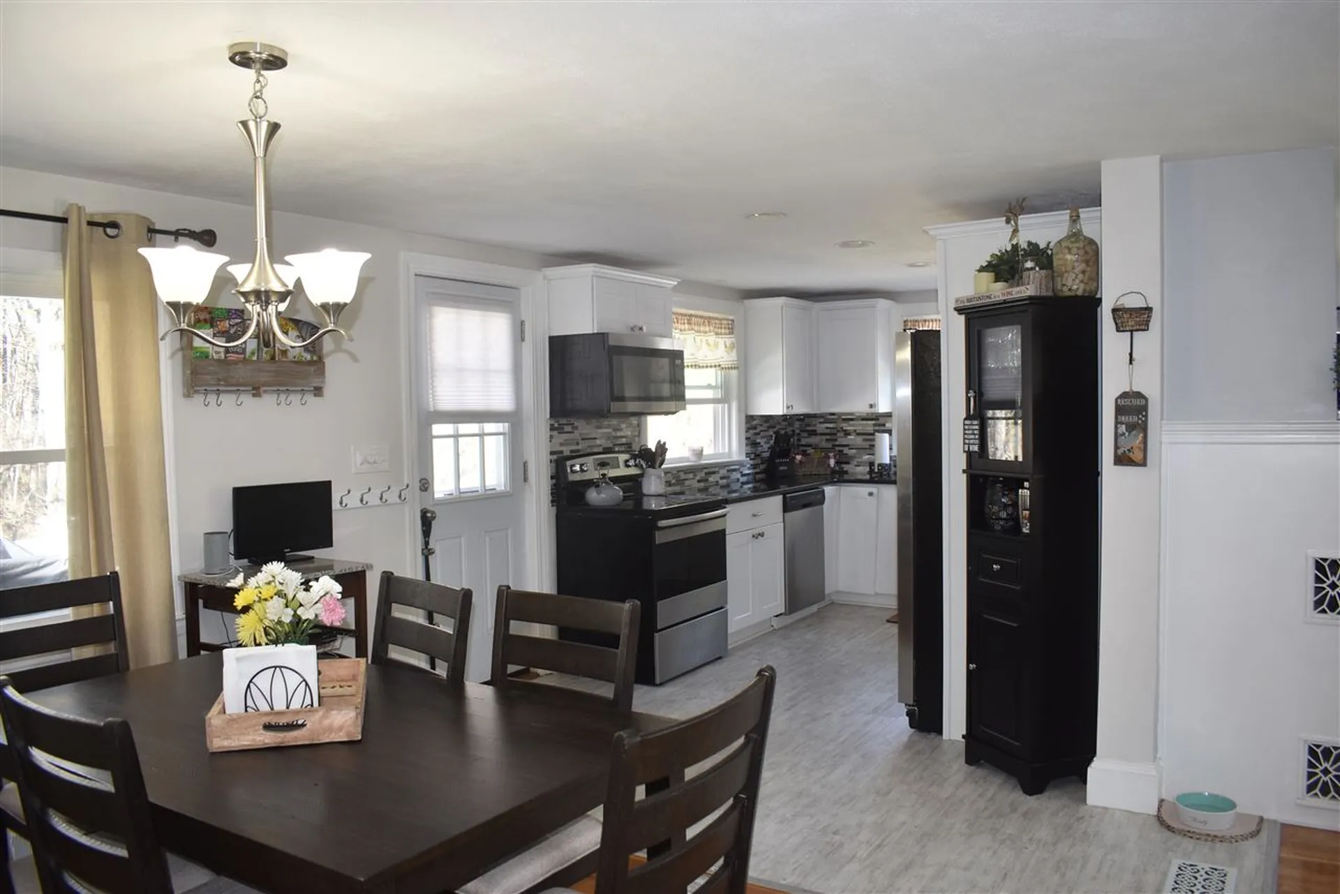 24 Haverhill Road Salem NH 03079