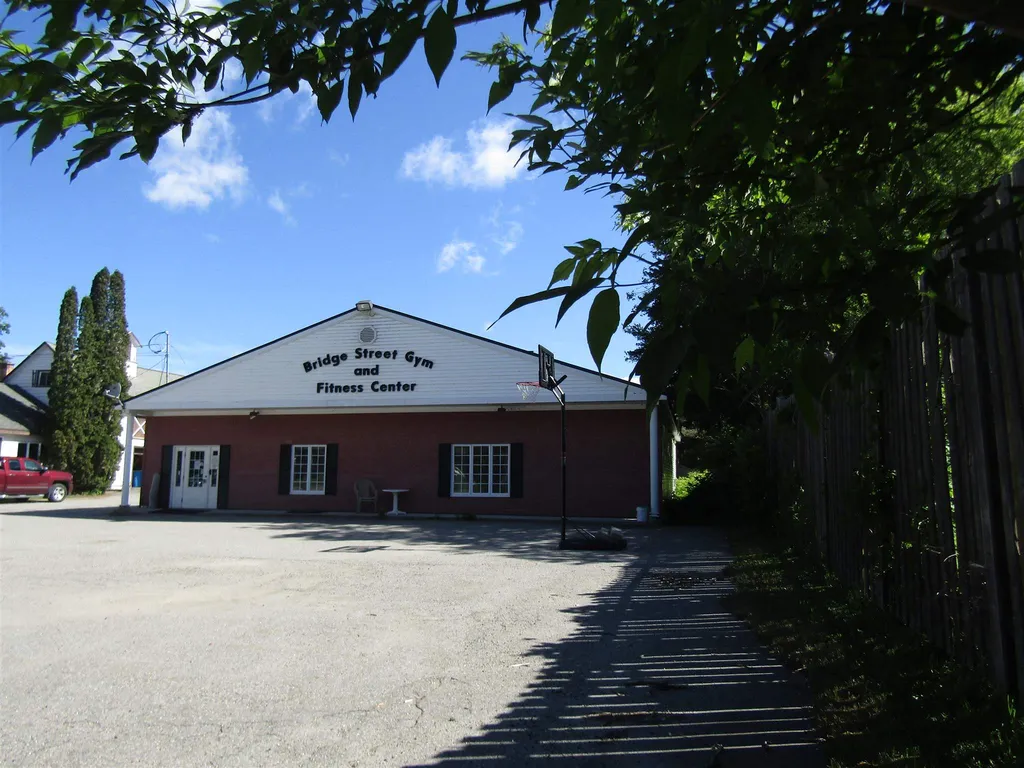 38 Bridge Street Colebrook NH 03576
