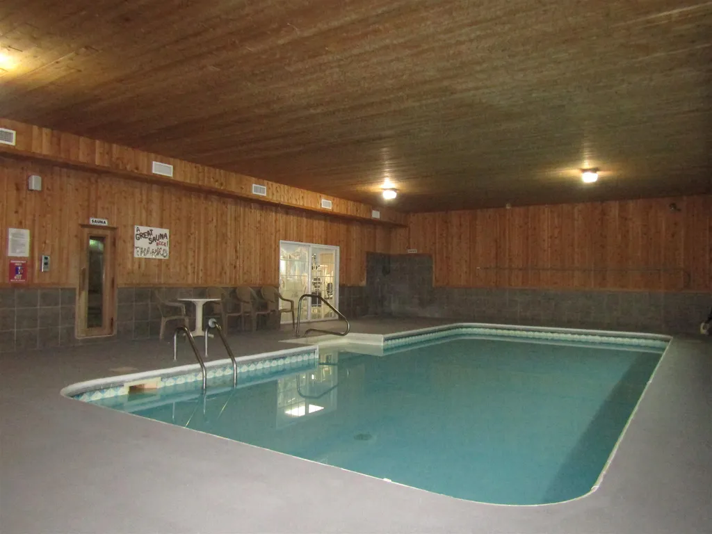 38 Bridge Street Colebrook NH 03576