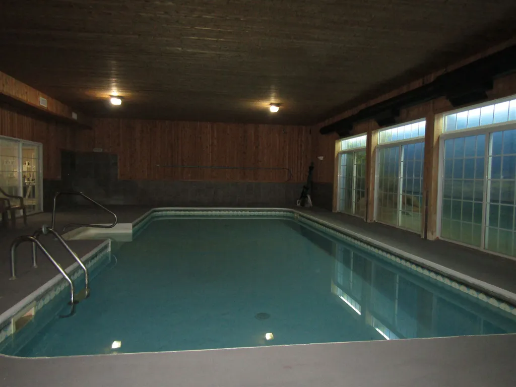 38 Bridge Street Colebrook NH 03576