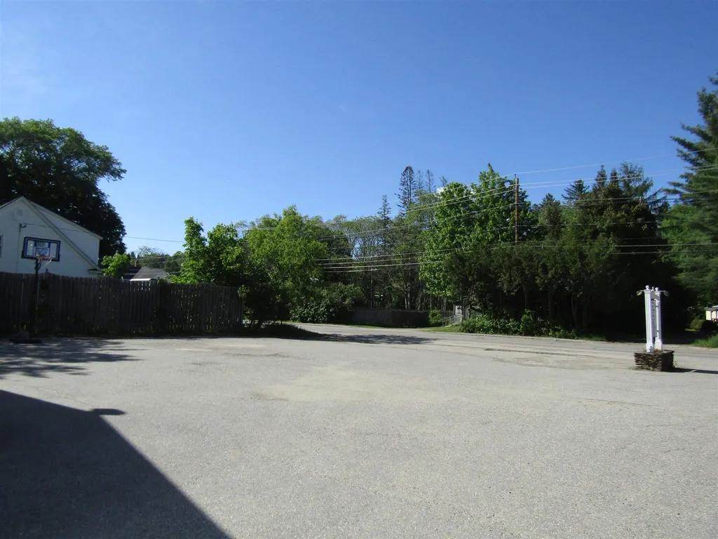 38 Bridge Street Colebrook NH 03576