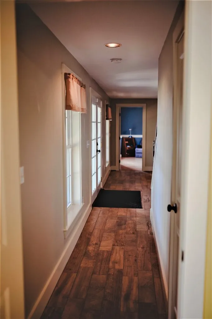 27 Halfmoon Bay Drive Barnstead NH 03225