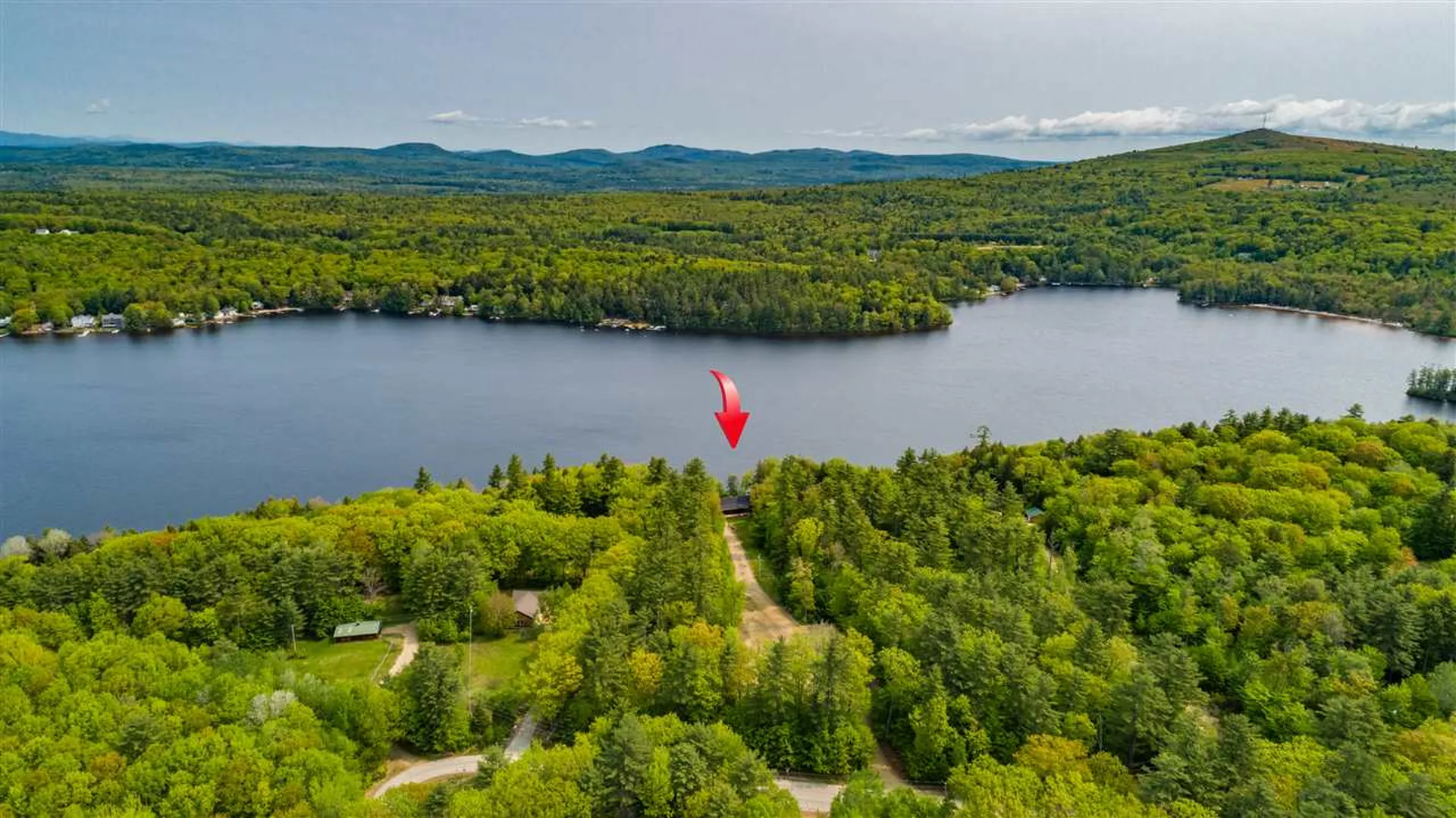 27 Halfmoon Bay Drive Barnstead NH 03225