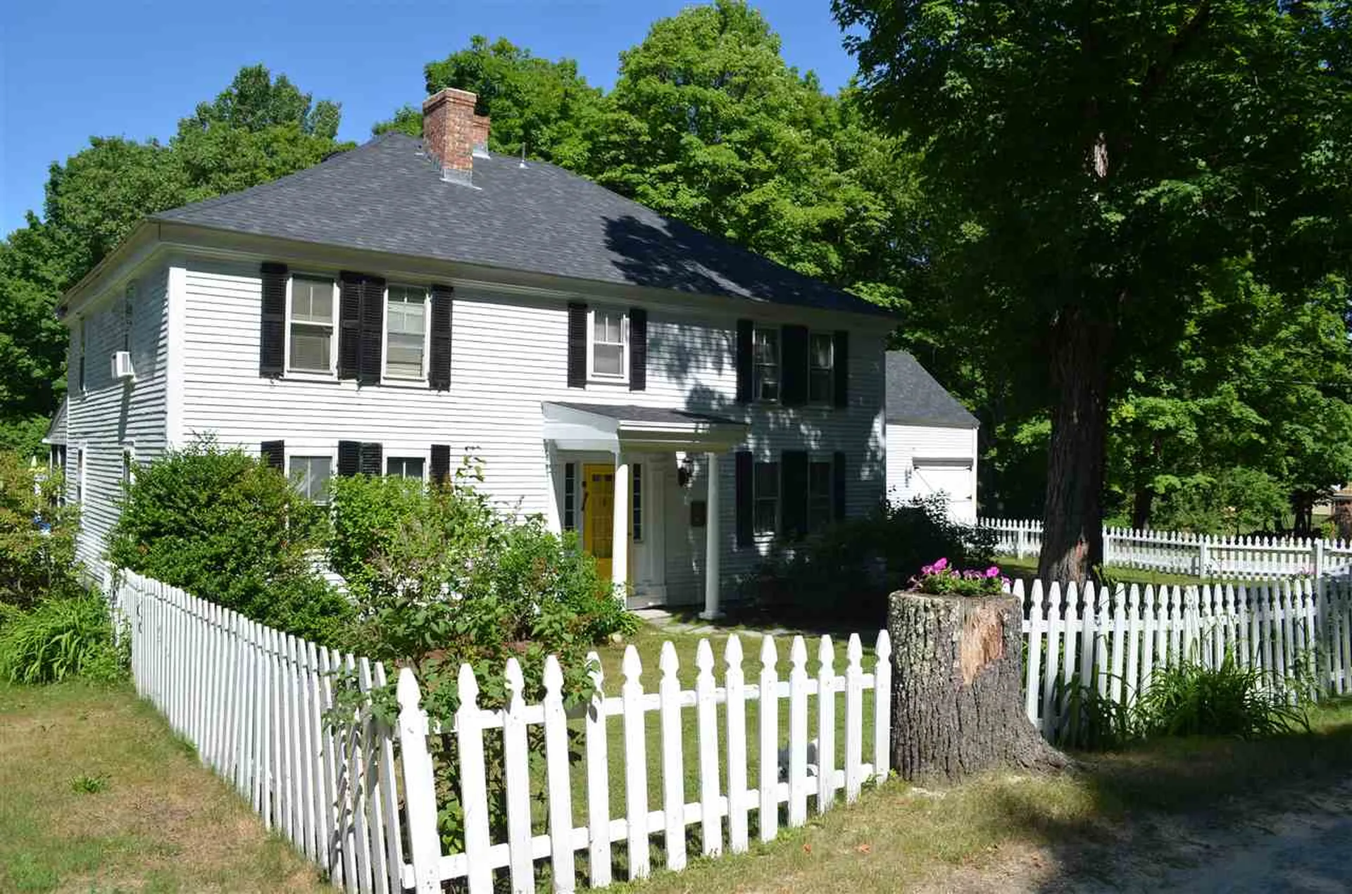 11 Annis Loop Warner NH 03278