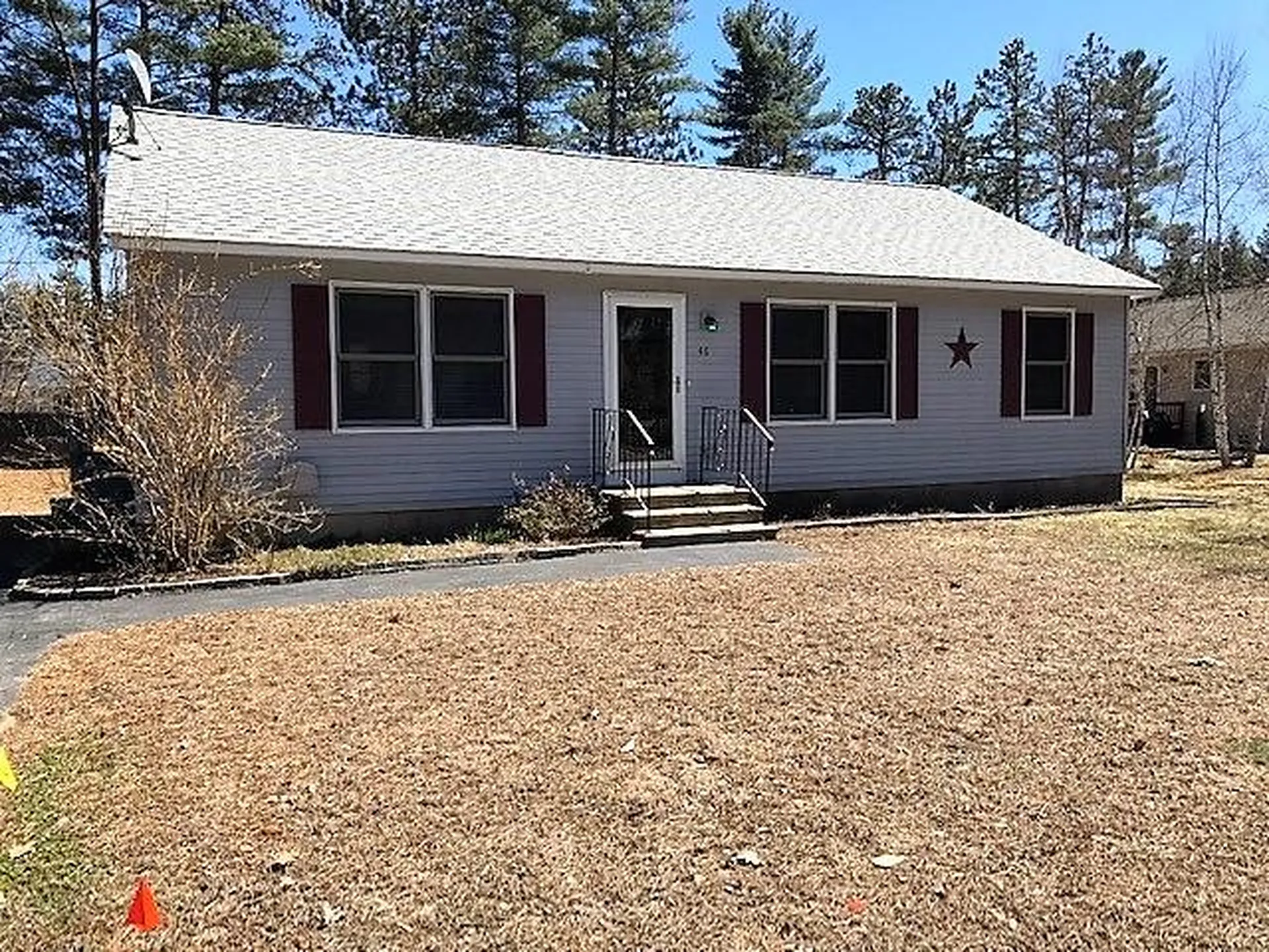 46 Stillwater Circle Rochester NH 03839