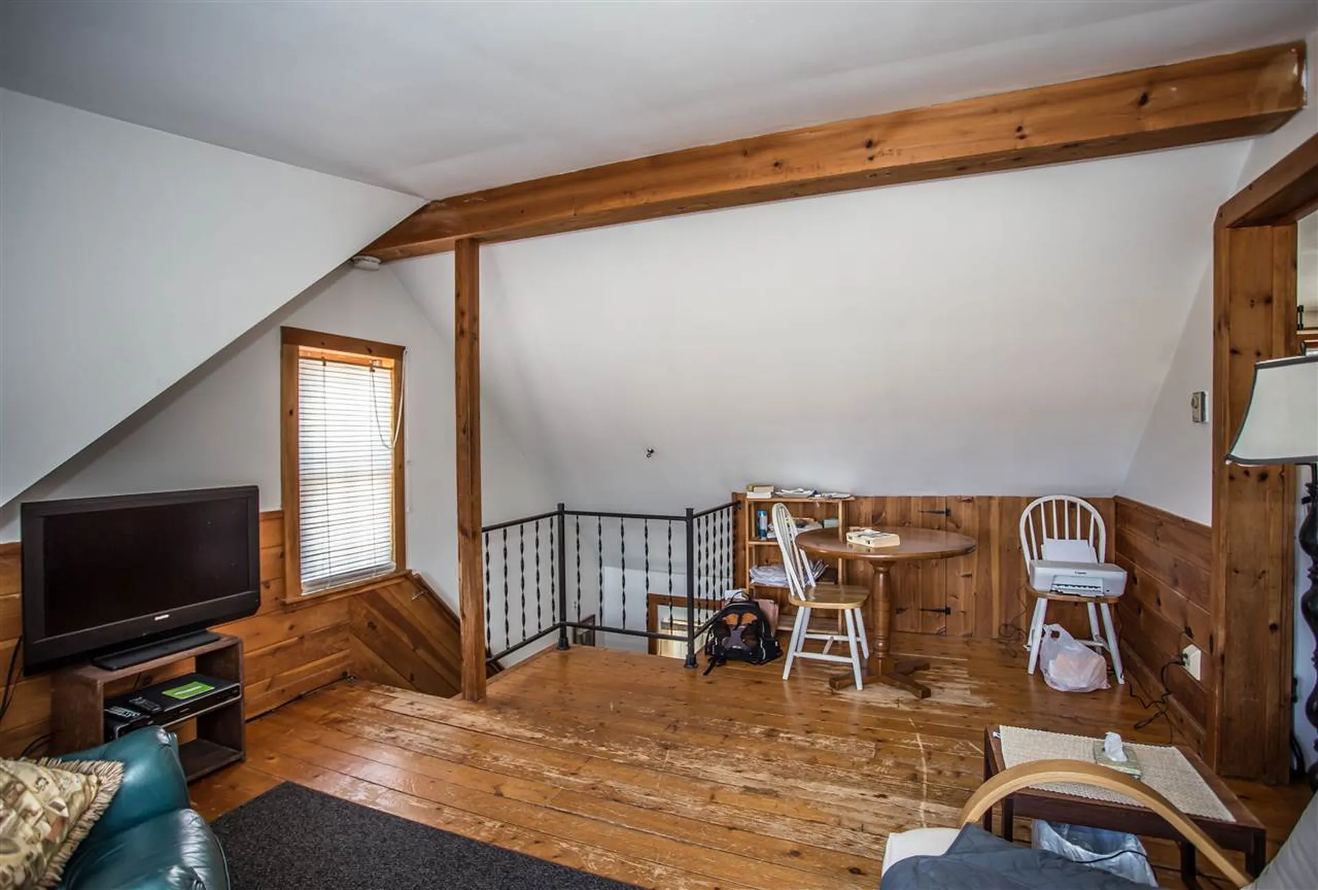 25 Bennington Road Hancock NH 03449