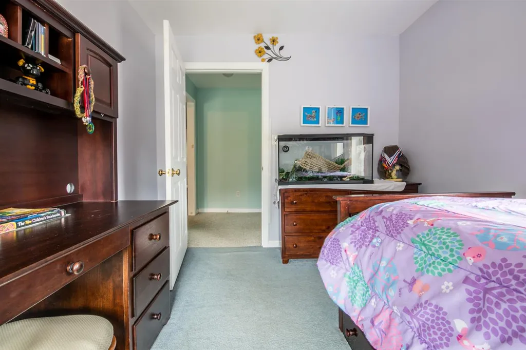 93 Pinecrest Drive Essex VT 05452