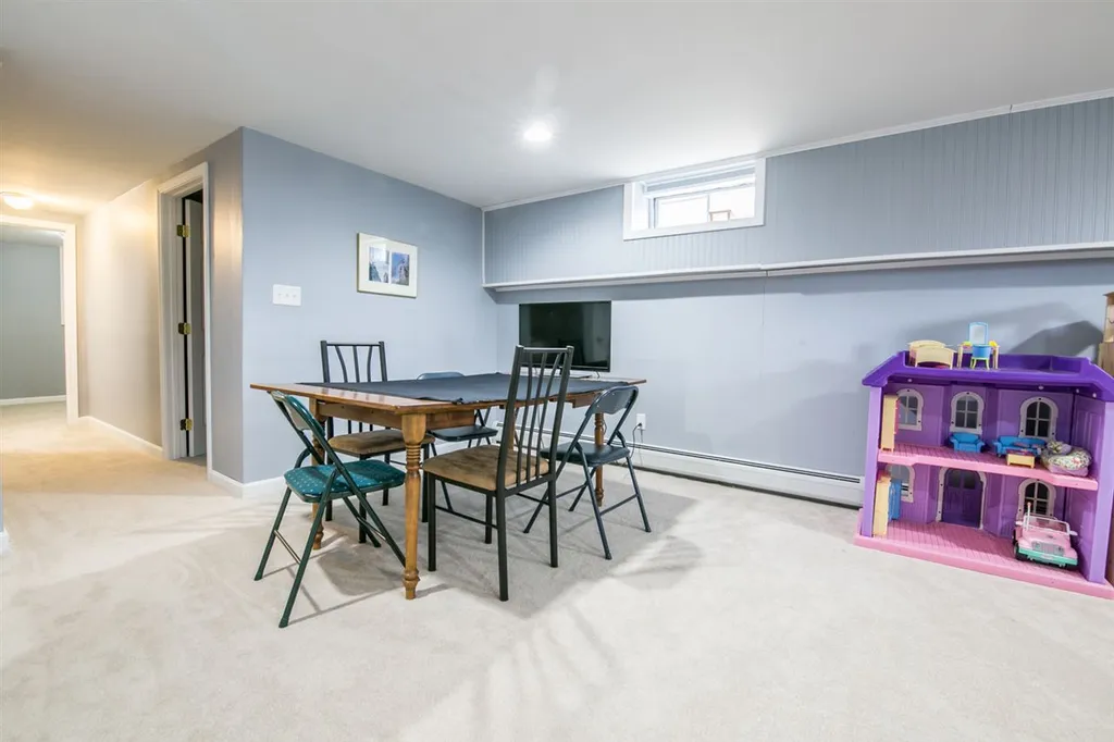 93 Pinecrest Drive Essex VT 05452