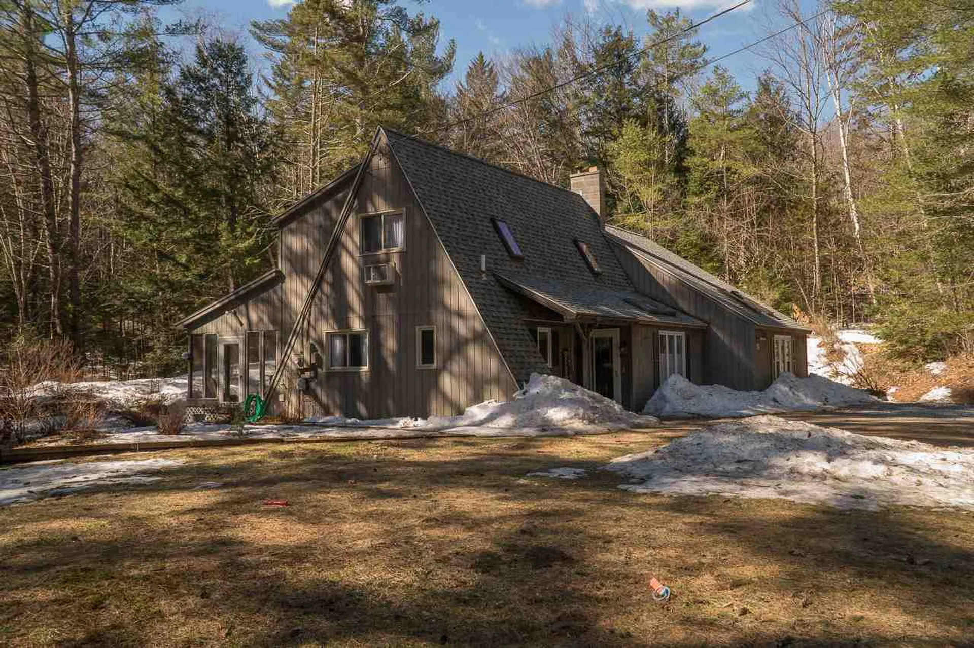 25 Horse Pasture Lane Thornton NH 03285