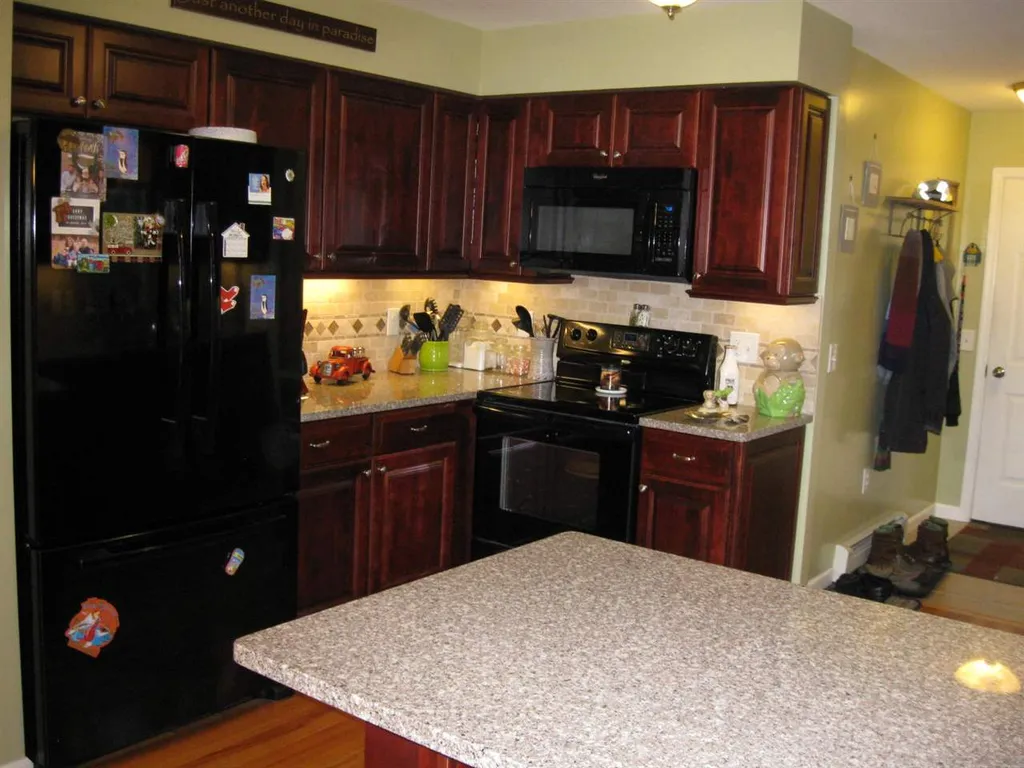 90 Bellview Drive Swanzey NH 03446