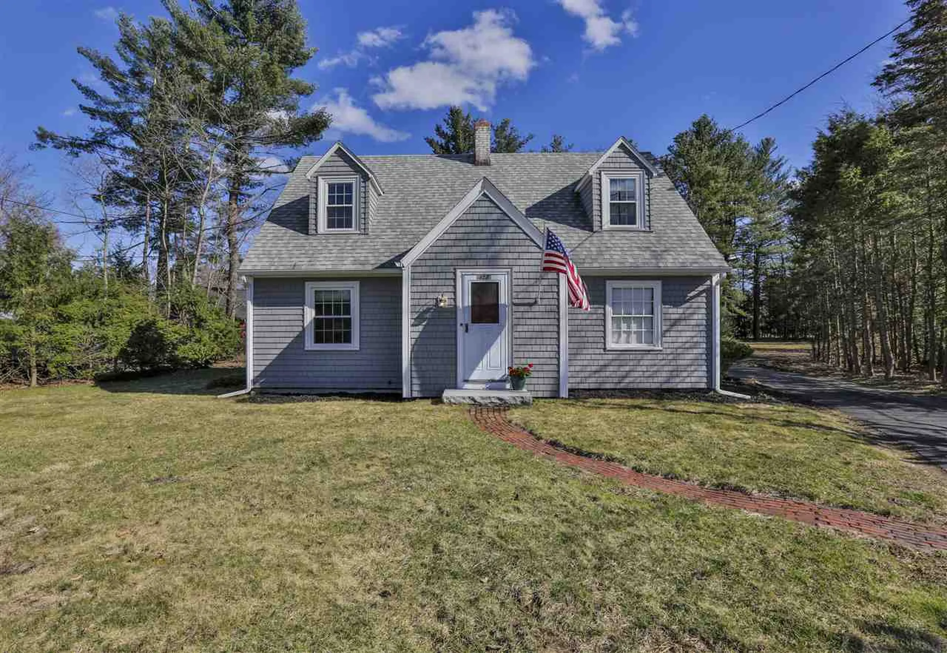 428 Boynton Street Bedford NH 03110