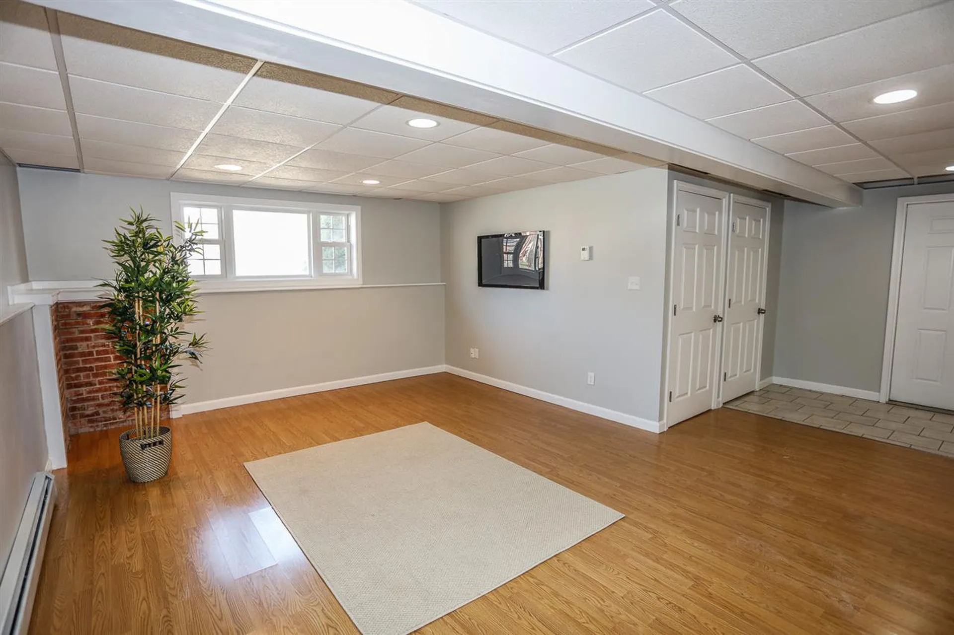 28 Glen Street Farmington NH 03835