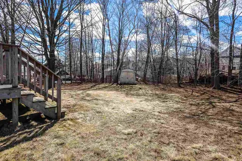 28 Glen Street Farmington NH 03835