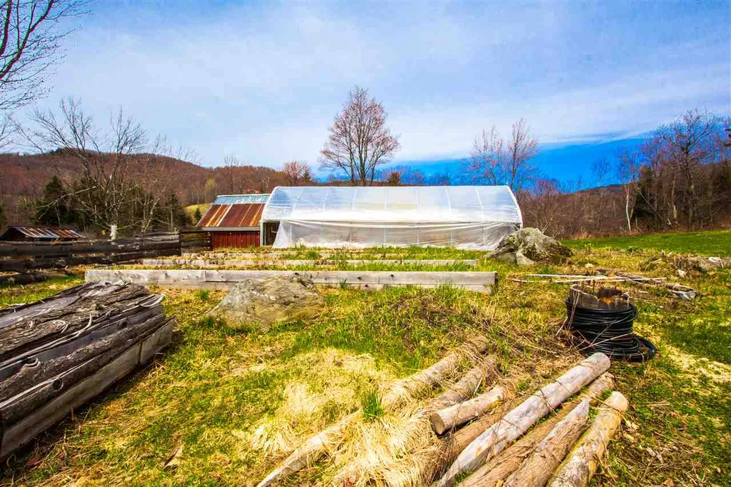 1901 Robert Young Road Starksboro VT 05487