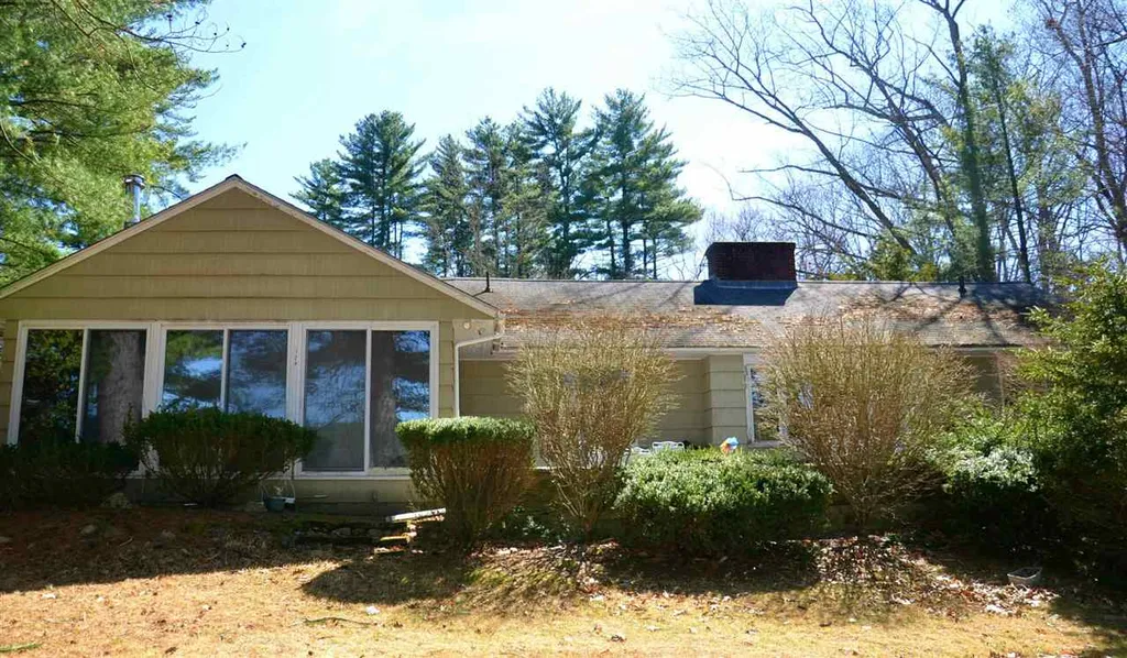 37 Wentworth Cove Road Laconia NH 03246