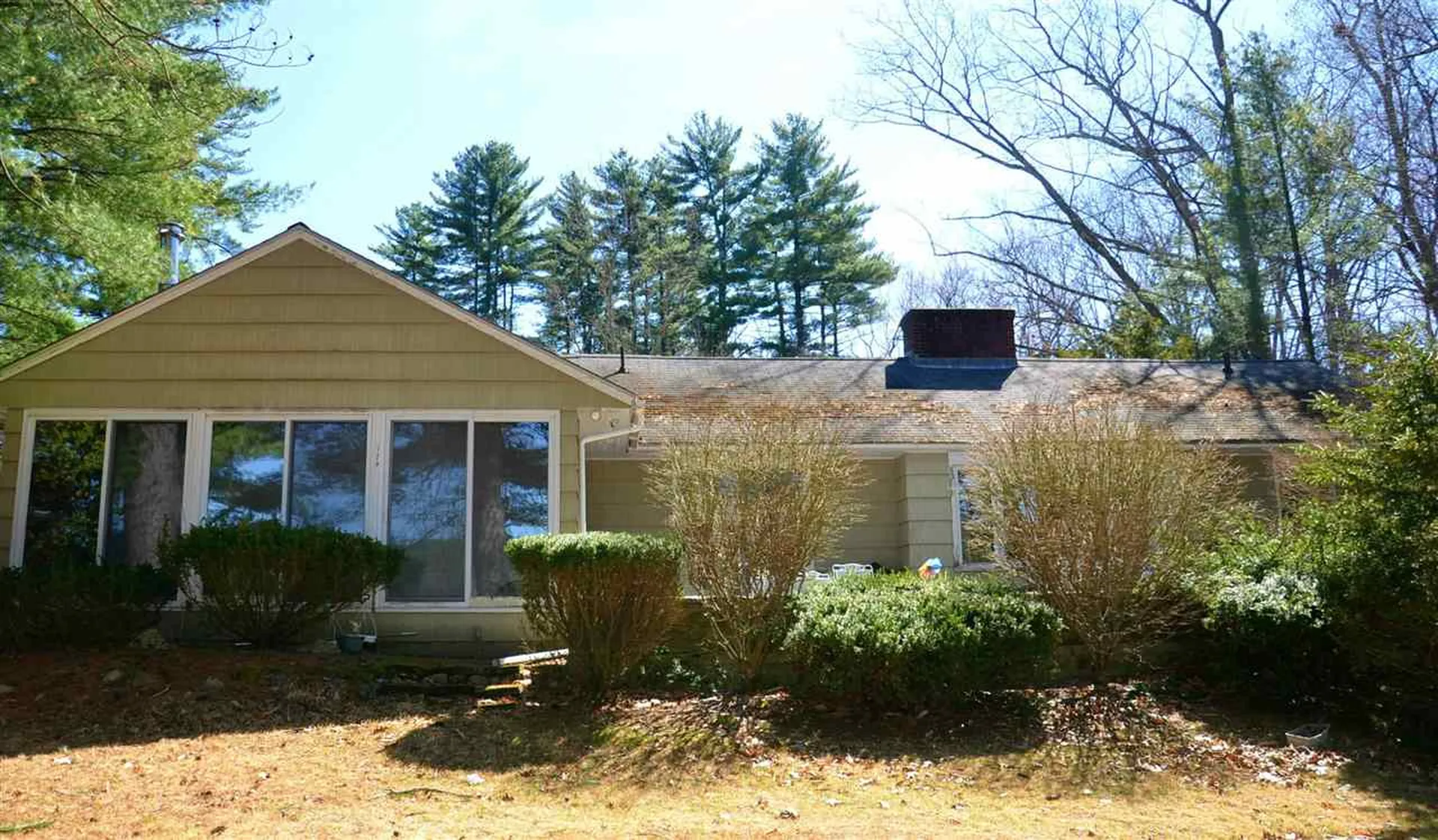 37 Wentworth Cove Road Laconia NH 03246