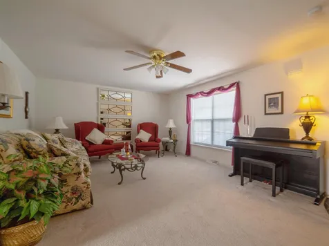 5 Timberline Drive Tilton NH 03276
