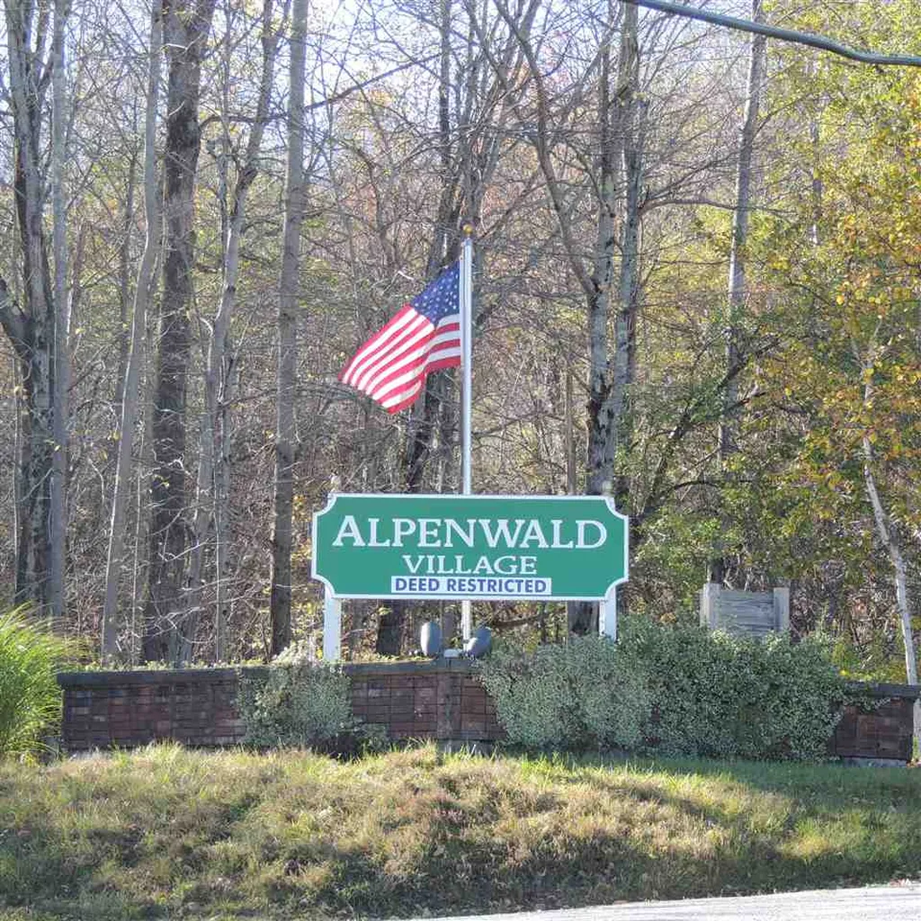 6-377 Bergrucken Lane Stamford VT 05352
