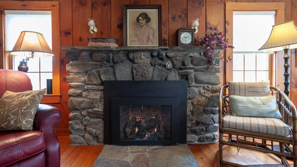 252 North Road Walpole NH 03608