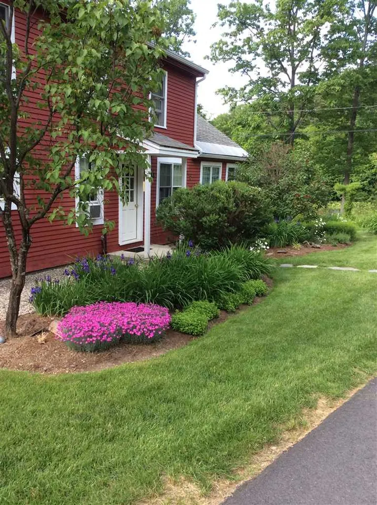 252 North Road Walpole NH 03608