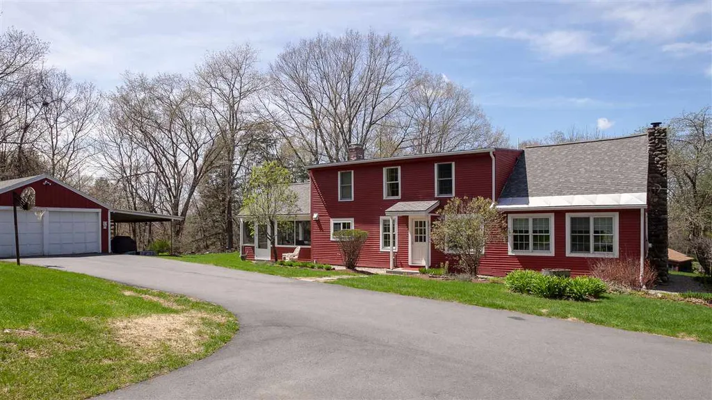252 North Road Walpole NH 03608