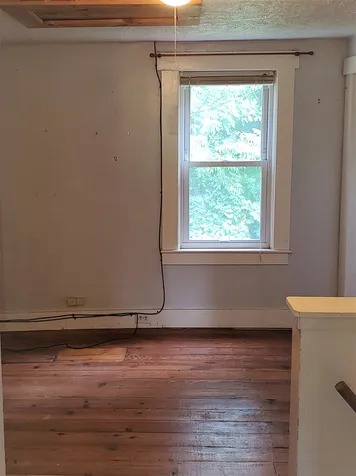 22 Upper Knight Street Keene NH 03431