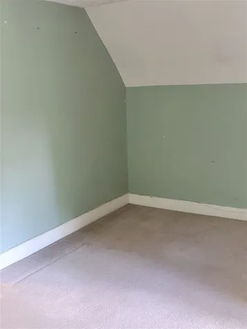 22 Upper Knight Street Keene NH 03431