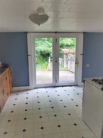 22 Upper Knight Street Keene NH 03431