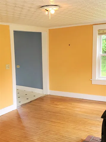 22 Upper Knight Street Keene NH 03431